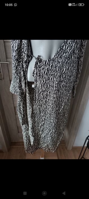 Sukienka midi H&M