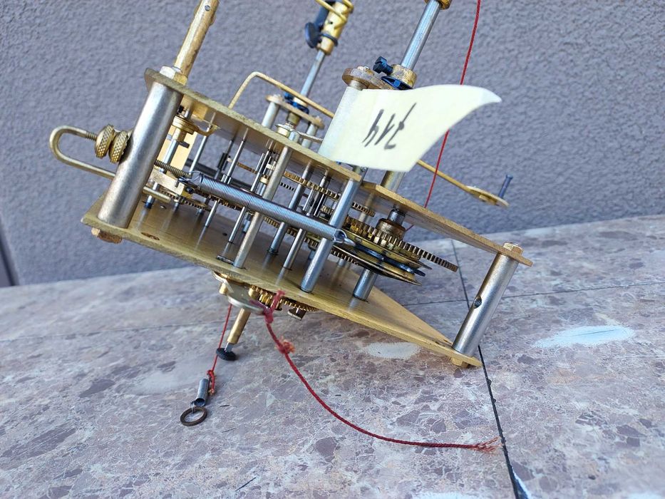 714 Mechanizm zegara GB Becker podłogowego stojącego P112 pięć młotków ...
