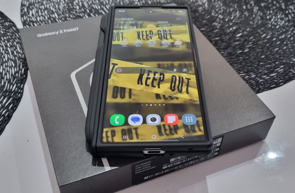 Samsung Galaxy Z Fold 7  SM-F966B  12GB /256GB  DualSim Silver Shadow