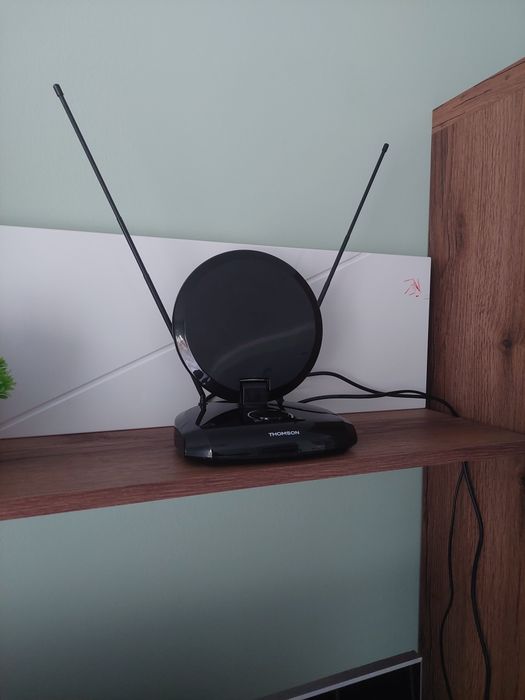 Antena pokojowa Thomson aktywna DVB-T