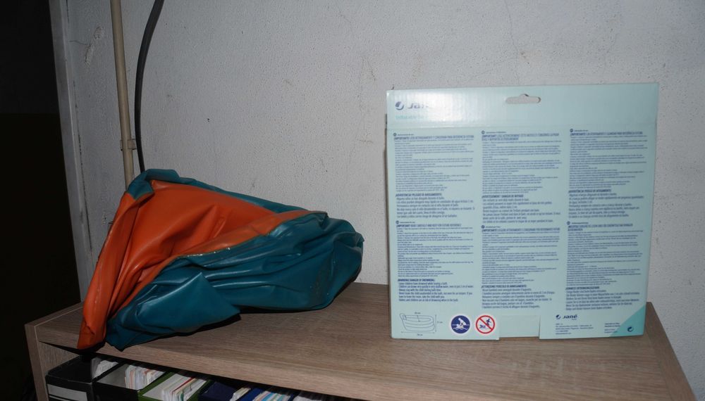 Banheira insuflável três posições.