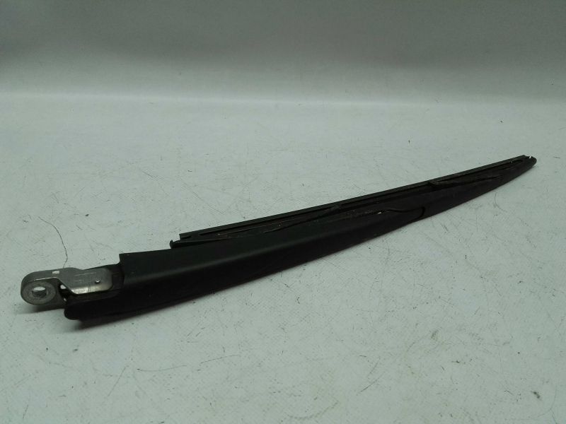 Haste / braço de escova limpa vidros trás RENAULT Megane III (BZ0_)