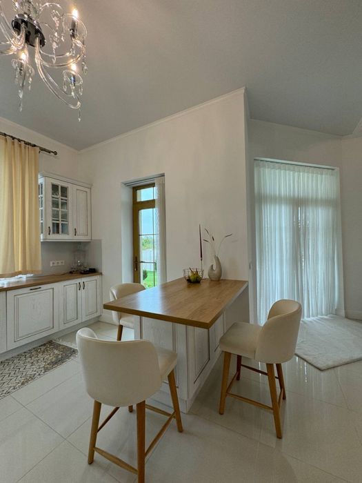 Продаж затишного будинку в Баранинцях