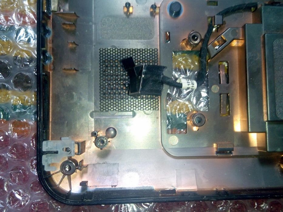 По детально,Ноутбук HP Pavilion g6-1028sr,о наличии деталей узнаём!