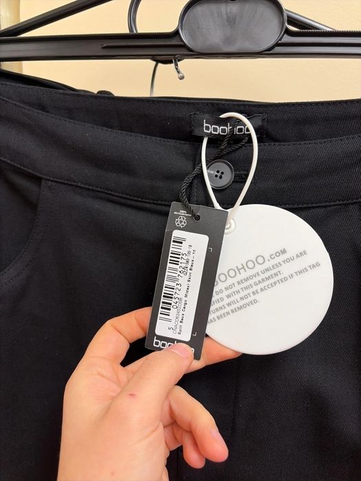 Spodnica ołówkowa z kieszeniami NOWA