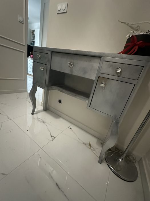 Toaletka retro antyk srebrna szafka