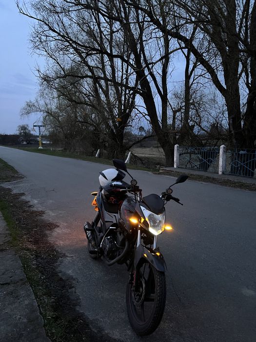 Продам Ліфан lf150-e