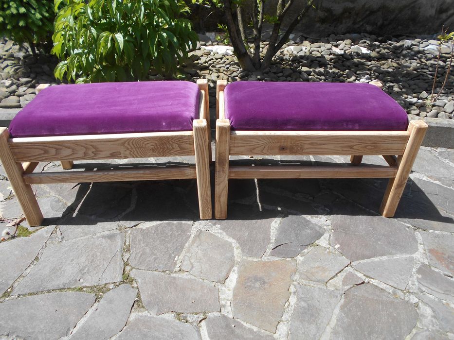 Табурети з масиву