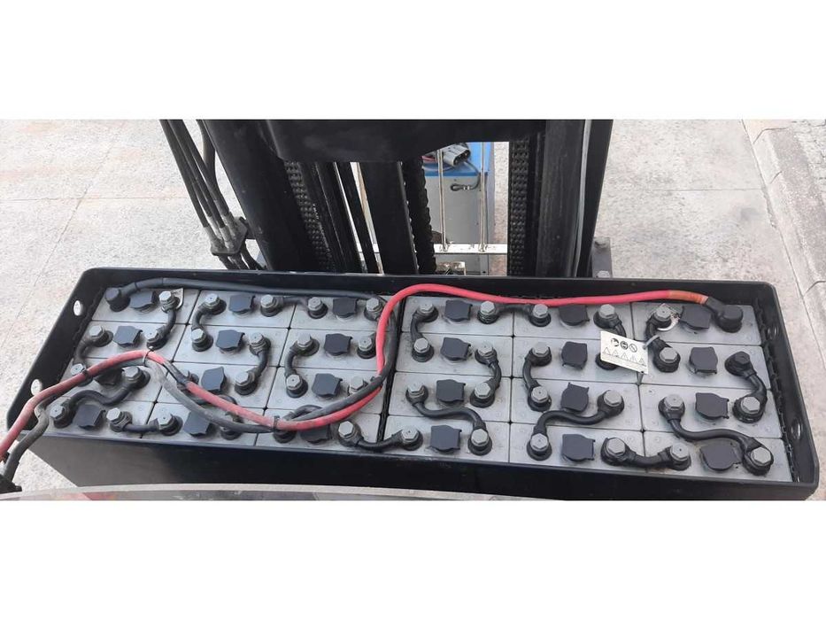 STACKER 1.4TON 3M ALTURA ELÉCTRICO