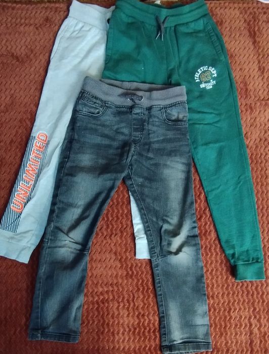Zestaw ubrań dla chłopca 134-140