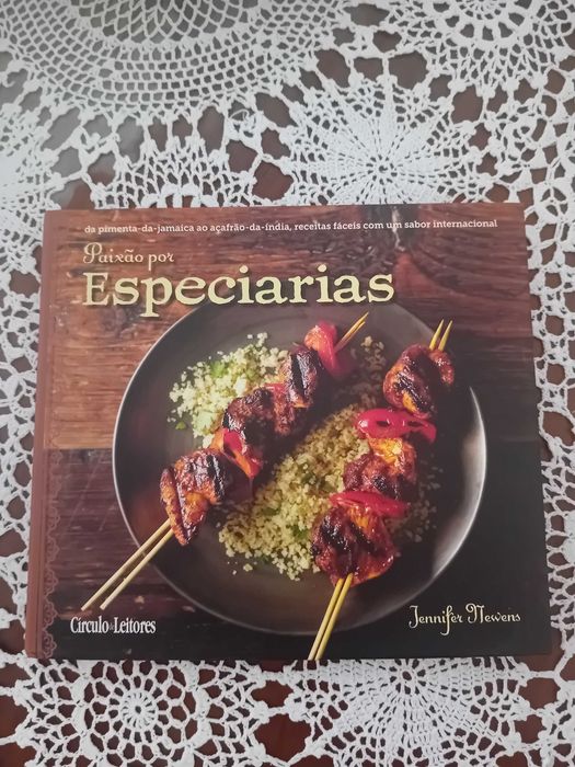 "Livros Usados: Apenas 5€ - Sabores e Nutrição ao Alcance de Todos!"