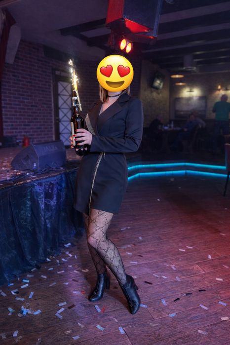 Черний комбінезон 50-52