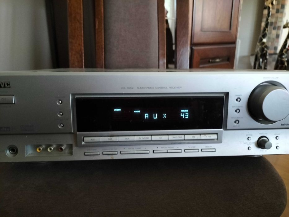 Wzmacniacz JVC  stereo