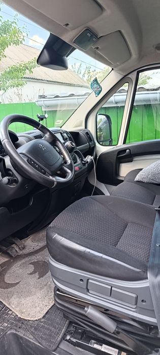 Peugeot Boxer довга база
