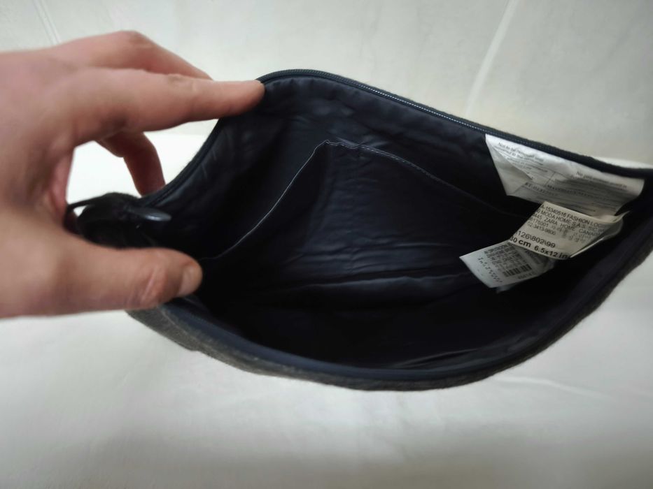 Zara | pochete em tecido