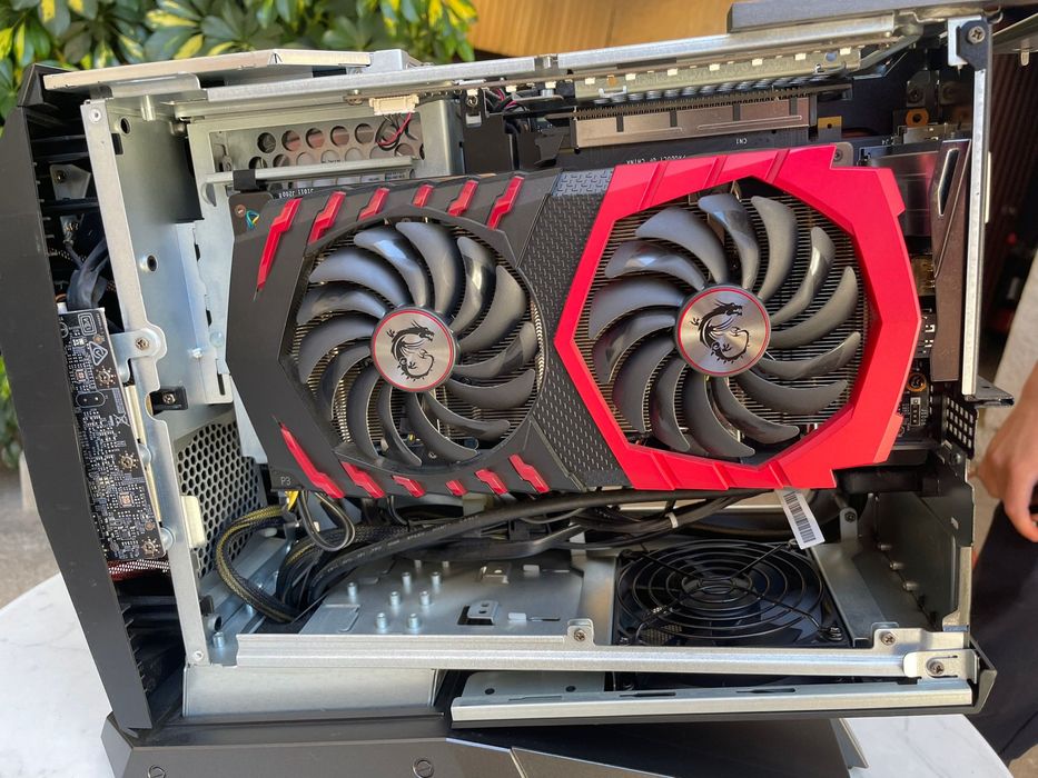 Desktop Gaming MSI Aegis 3