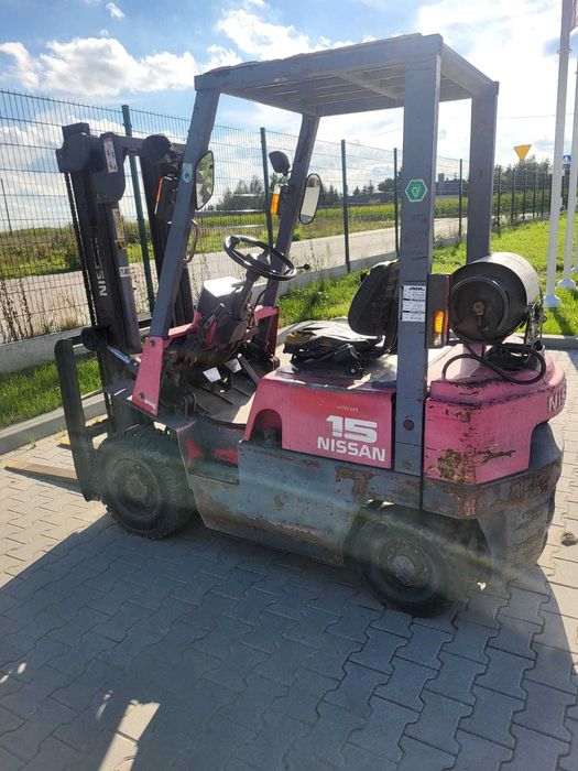 sprzedam wózek widłowy nissan