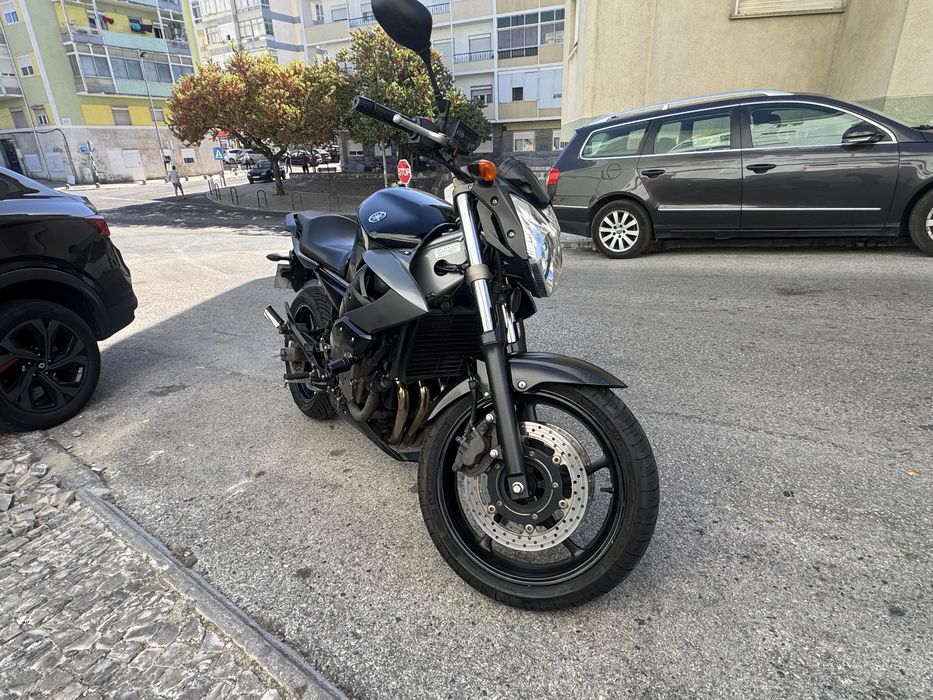Moto xj600  3750€