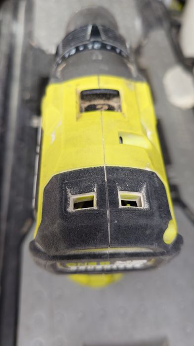 Aparufusadora Ryobi PBLHM101 18volts One+ Brushleess