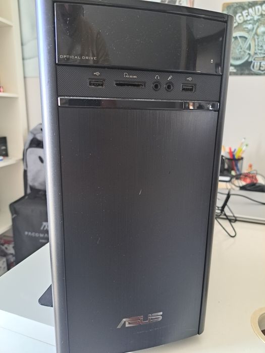 Vendo Torre ASUS