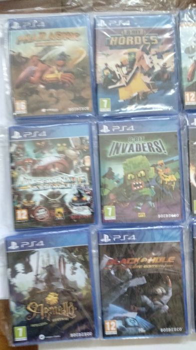 Set da editora Soedesco 12 jogos ps4 novos/lacrados