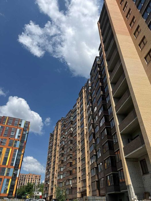 Продам 2х-кімнатну квартиру (євротрьошка), новобудова ЖК "Тетерівський Бульвар", 71'09 м2. 3-я секція, 8 поверх. Продаж квартири Житомир