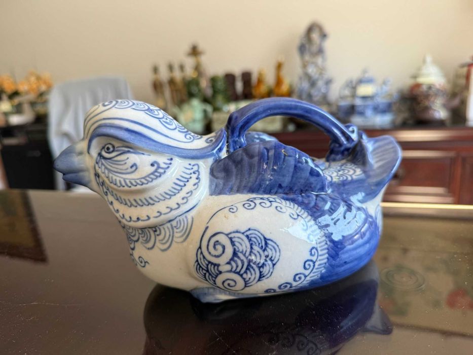 Bule Chinês Porcelana Azul e Branco - Forma de Pato