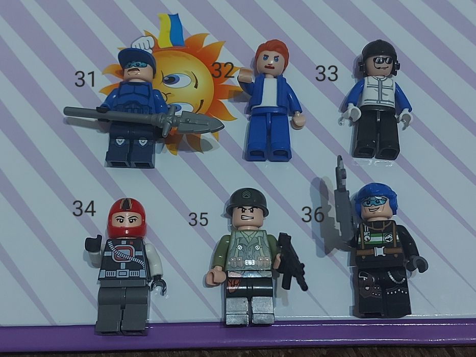 Чоловічки lego 12 грн