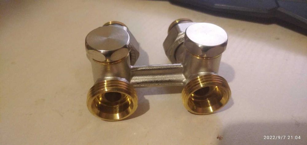 Вузол нижнього підключення Giacomini