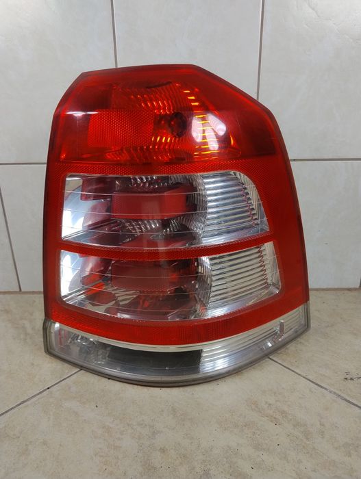 Opel Zafira b lift prawy tył wysyłka OLX Europa oryginał 2008-2014 rok
