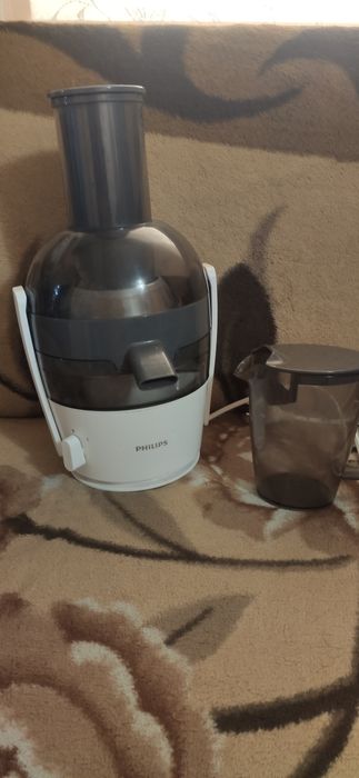 Соковитискач Philips HR 1855/30