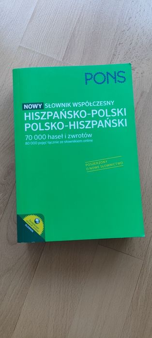 Nowy Słownik Współczesny Hiszpańsko- Polski PONS