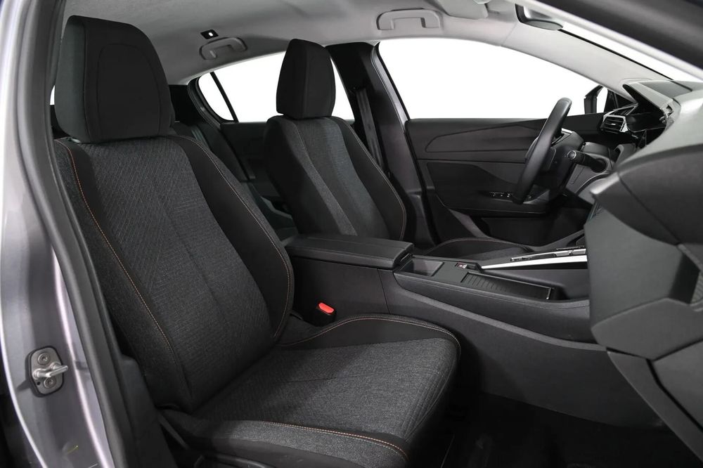 Peugeot e-308 54 kWh Style