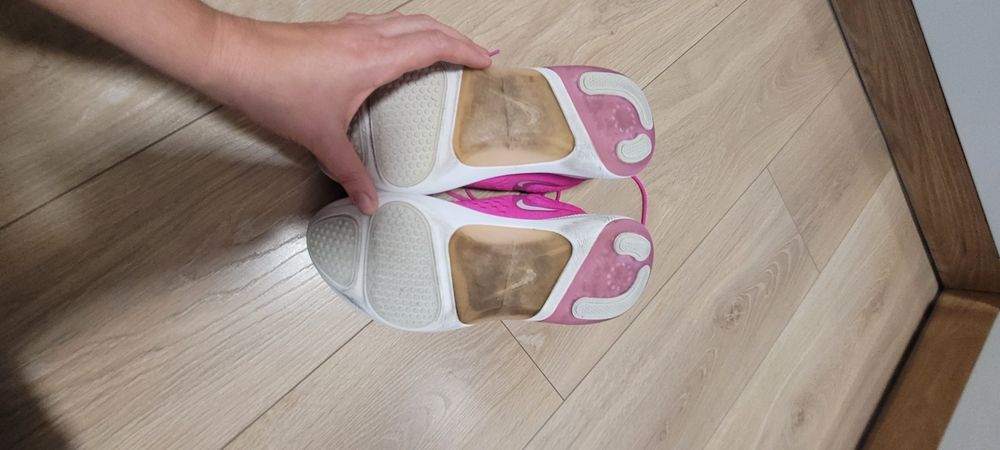 Nike runing adidasy