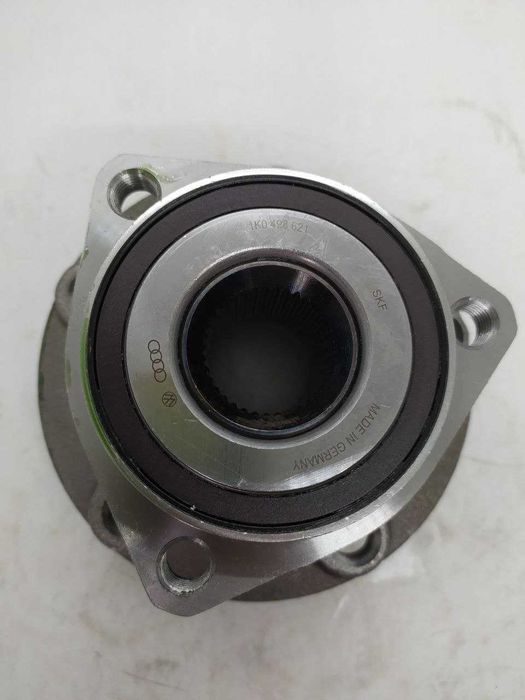 Підшипник маточини VAG (перед)  Caddy 03-\B6\A5 (3 вуха)+болти кк-т