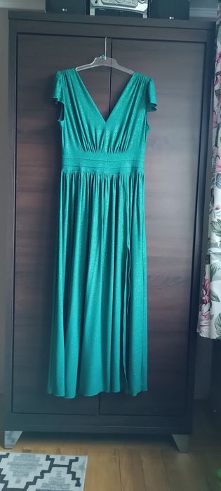 Sukienka brokatowa długa z rozcięciem 44