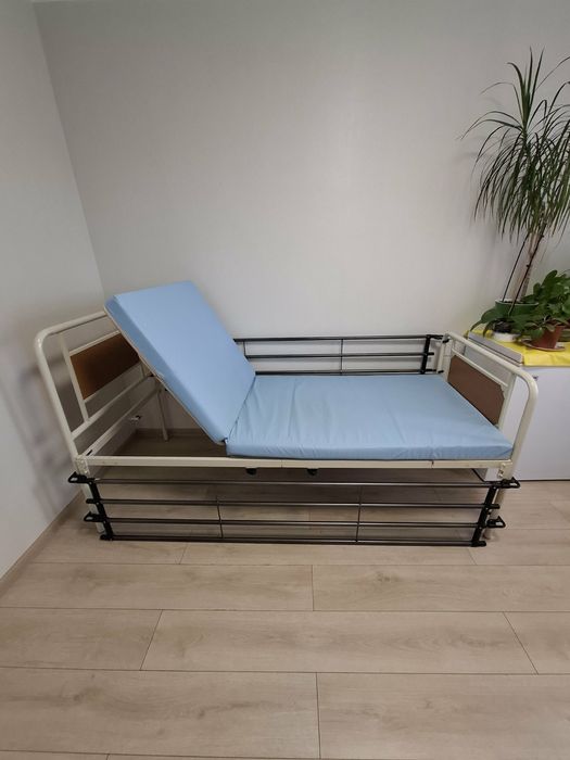 Продам кровать для лежачих больных.