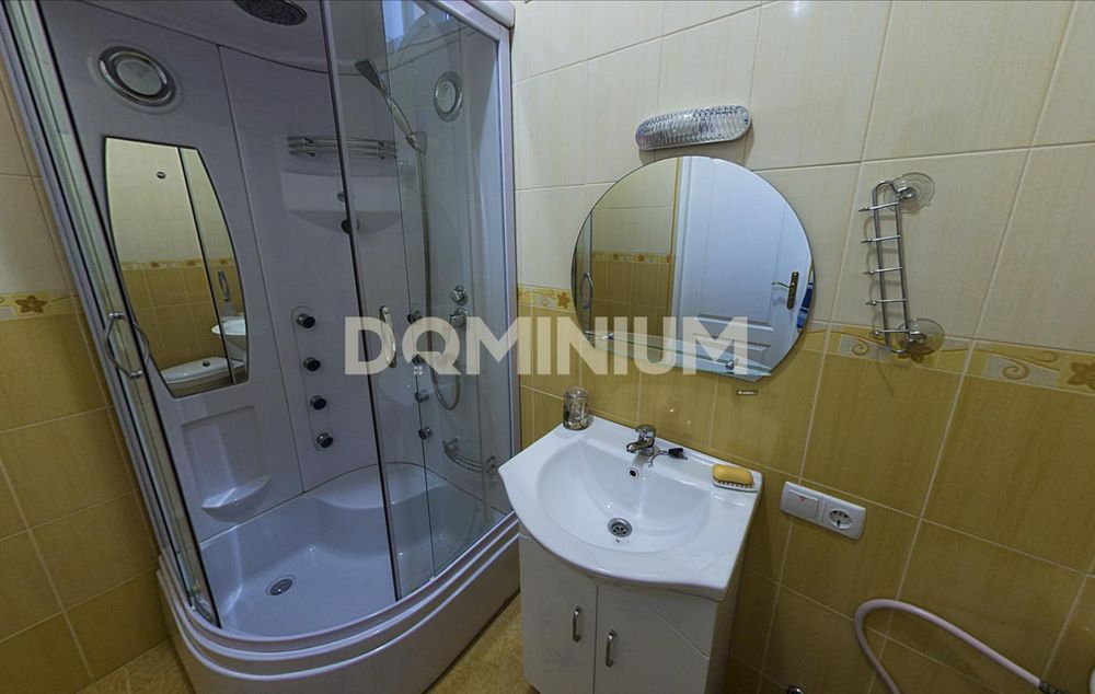 Продається діючий відпочинковий комплекс у с. Пилипець