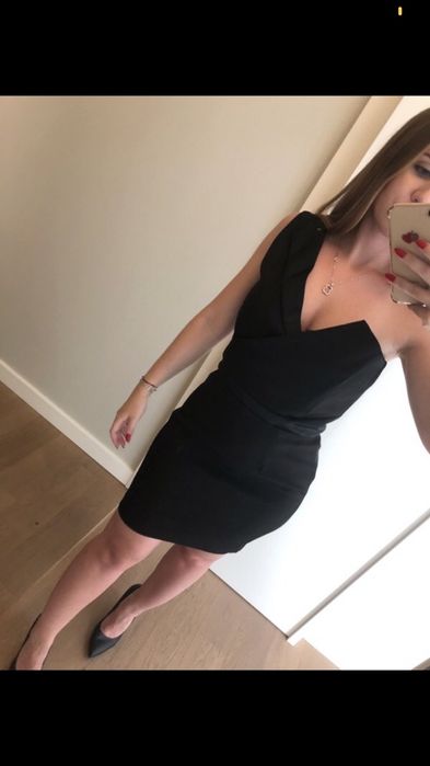 Sukienka czarna Pinko r.38 koktailowa mała czarna