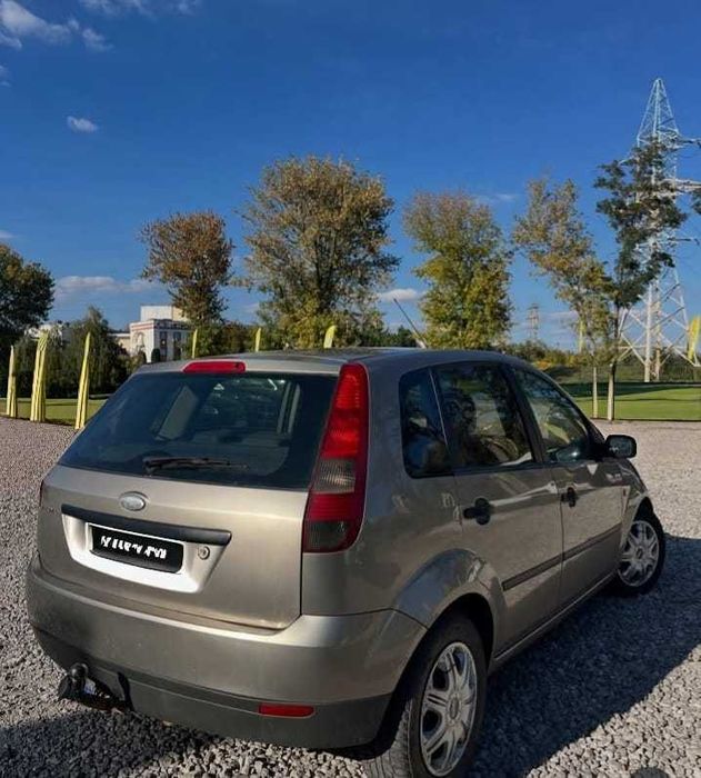 Продам Форд Фіеста 1.3 газ/бензин 2003року