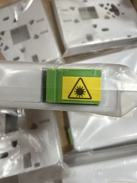 Tomada de fibra otica completa TKT