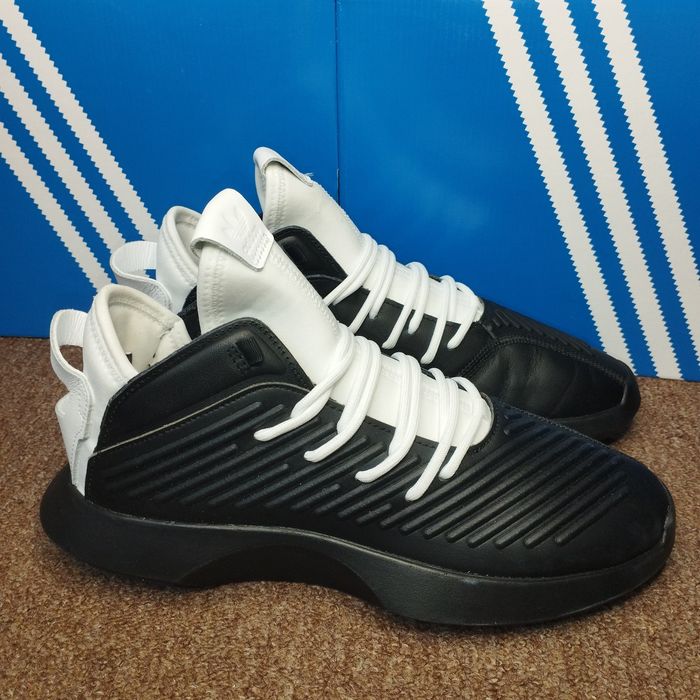 Топові  баскетбольні кросівки Adidas Crazy 1 ADV  Kobe AQ0321