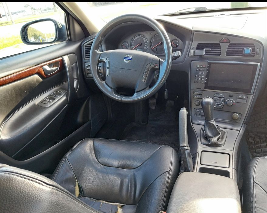 volvo-v70-ii-t5-p2-250cv-montijo-e-afonsoeiro-olx-pt
