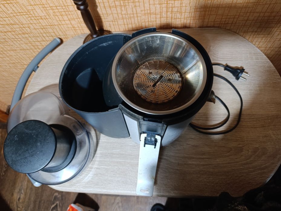 Соковижималка PHILIPS