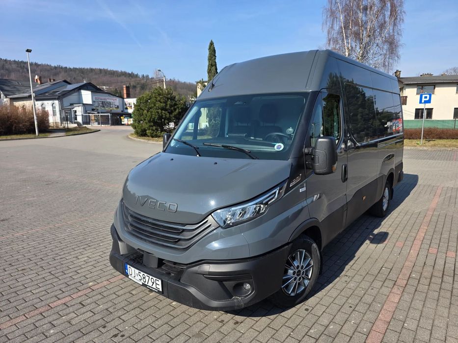 Iveco IVECO DAILY 35S18HA8 V – L3H2  IVECO DAILY 3.0 175 KM Automat  2025  20.700 km  Gwarancja  VAT23%