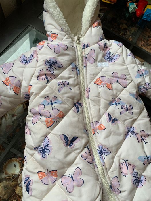 Комбінезон зимовий на дівчинку від carters oshkosh  6-9 місяців