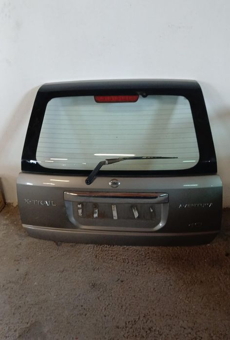 Tampa da mala bagageira Nissan Xtrail 2.2 dci ano 2005