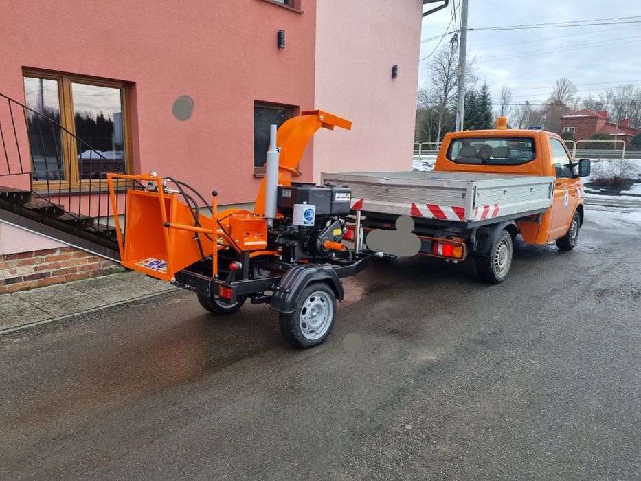 Rębak do gałezi, rębak mobilny, rębak spalinowy