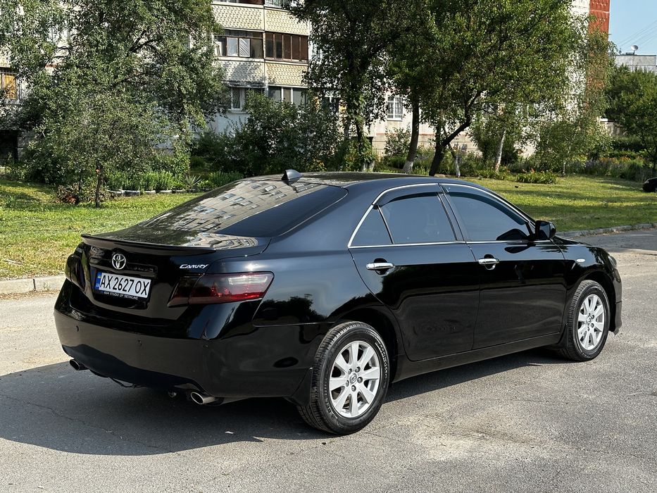 Продам Toyota Camry 40 3,5