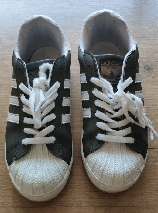 Adidas Superstar 36